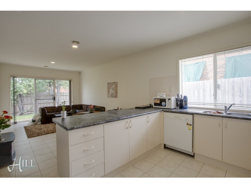 6 Augustus Drive, Berwick VIC 3806