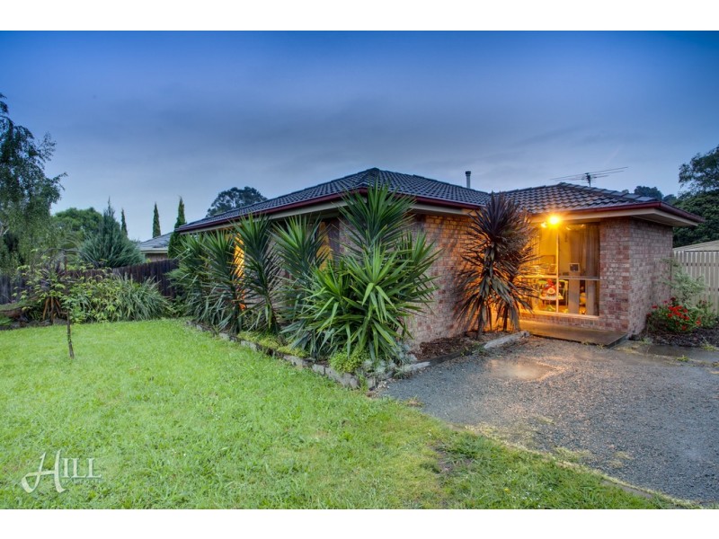 19 Chirnside Road, Berwick VIC 3806