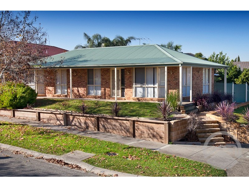 15 Duncan Street, Narre Warren VIC 3805