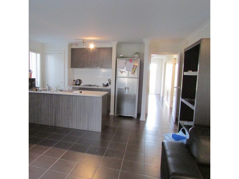 132 Sabel Drive, Cranbourne North VIC 3977