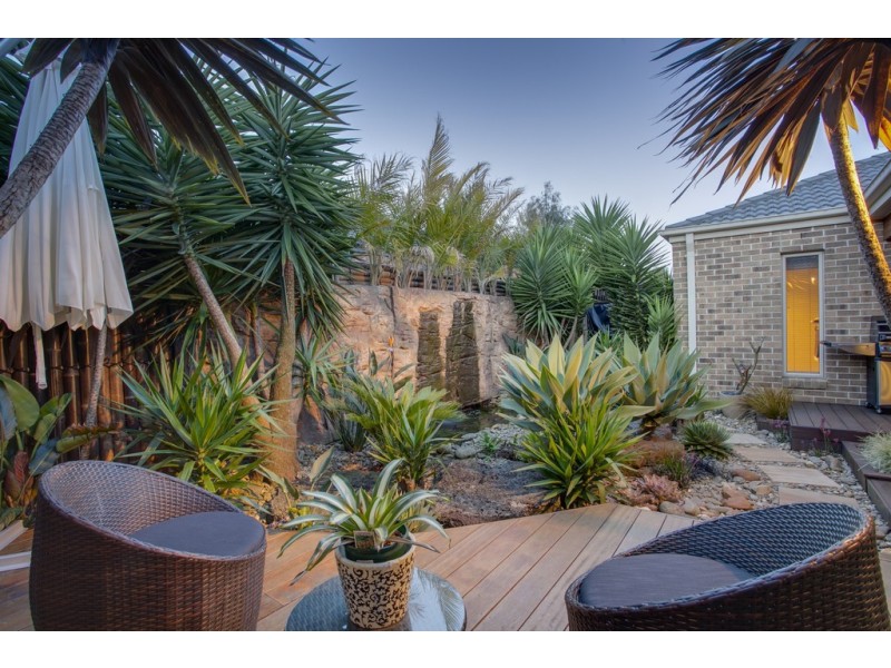 5 Emmett Avenue, Berwick VIC 3806