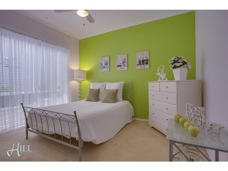 48 Avebury Drive, Berwick VIC 3806