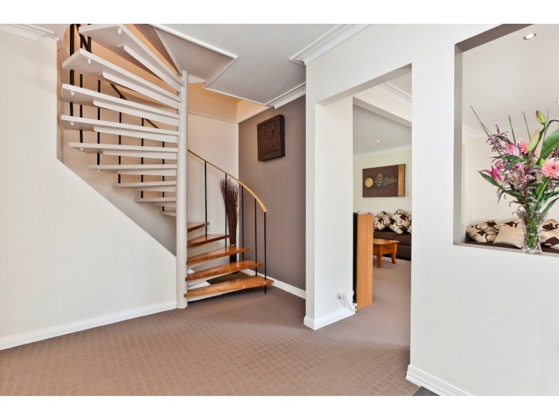 14 Inglis Road, Berwick VIC 3806