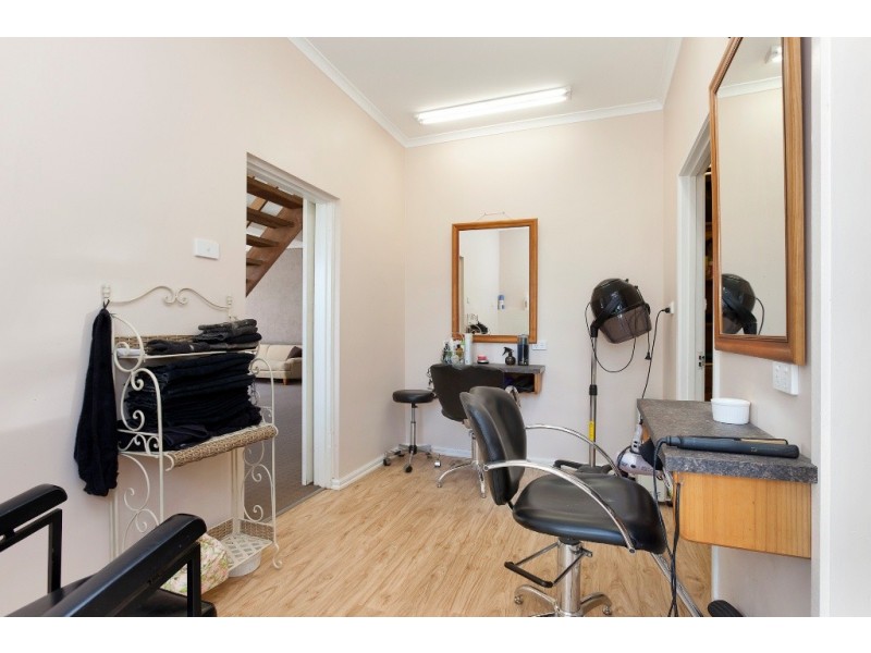 14 Inglis Road, Berwick VIC 3806