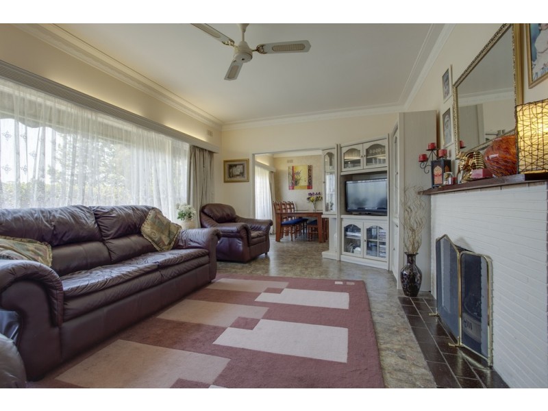 11 Glenwood Road, Narre Warren North VIC 3804