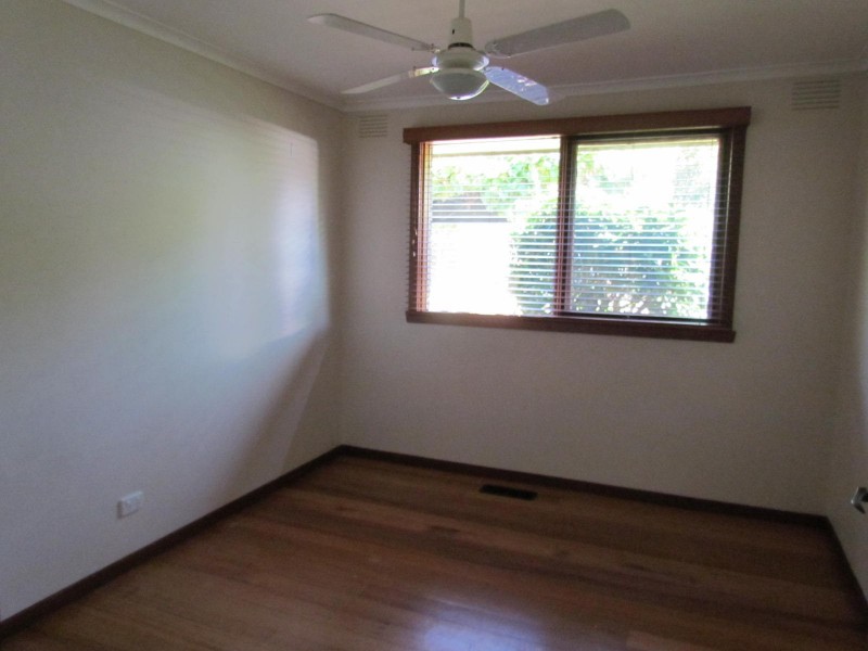 39 Sherwood Crescent, Dandenong North VIC 3175