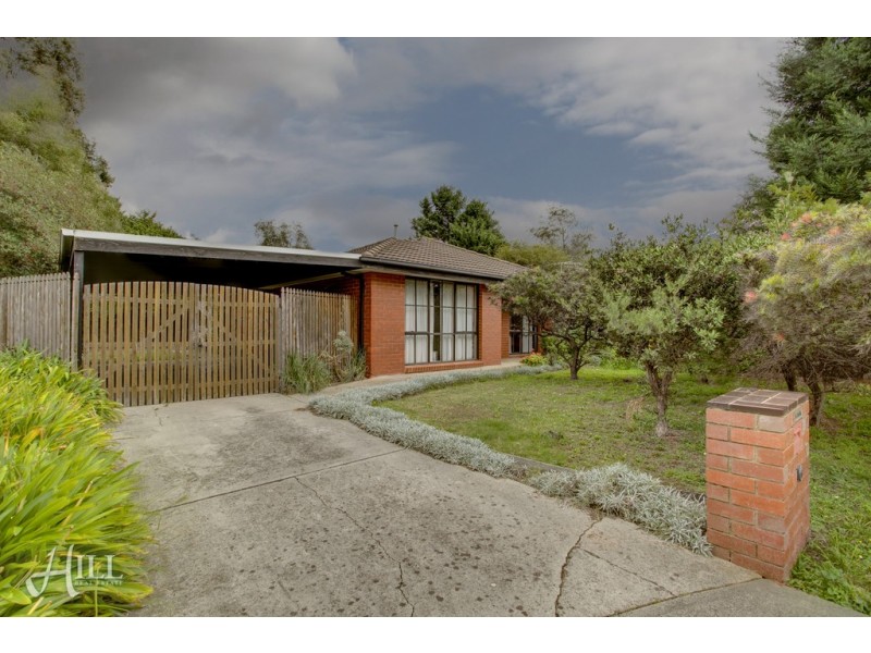 16 Harwood Court, Berwick VIC 3806
