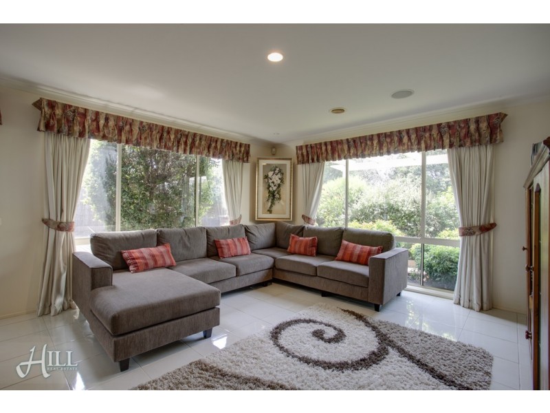 2 Clement Court, Narre Warren South VIC 3805