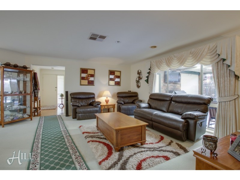 2 Clement Court, Narre Warren South VIC 3805