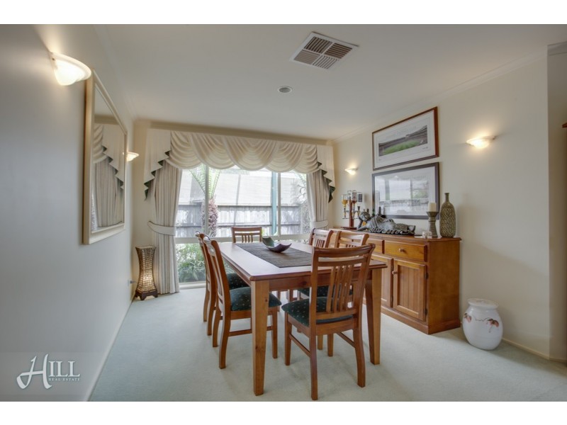 2 Clement Court, Narre Warren South VIC 3805