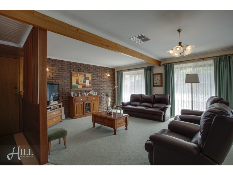 24 Sweeney Drive, Narre Warren VIC 3805