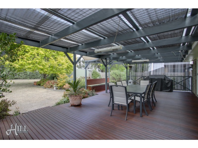 24 Sweeney Drive, Narre Warren VIC 3805