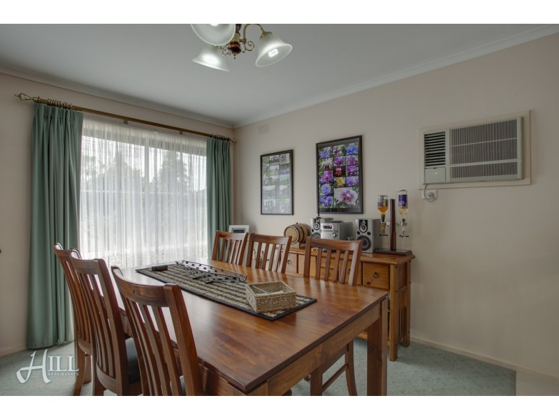 24 Sweeney Drive, Narre Warren VIC 3805