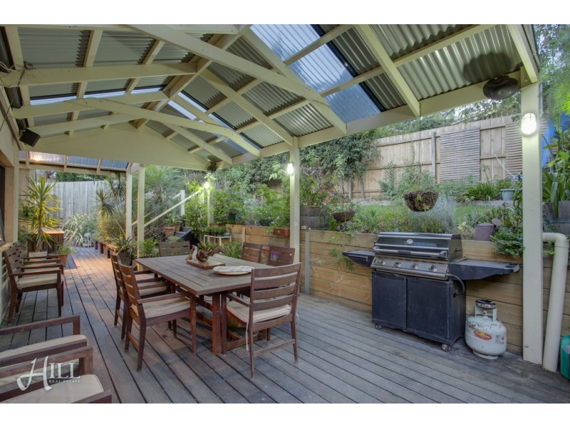 5 Quarry Hills Drive, Berwick VIC 3806