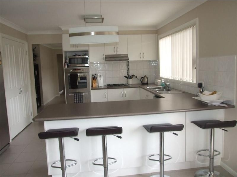 126 Windermere Boulevard, Pakenham VIC 3810