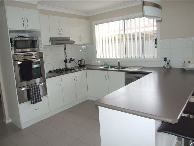 126 Windermere Boulevard, Pakenham VIC 3810