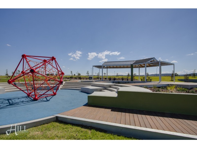 17 Clendon Drive, Officer VIC 3809