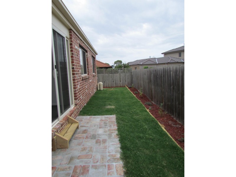 1/69 Mansfield Street, Berwick VIC 3806