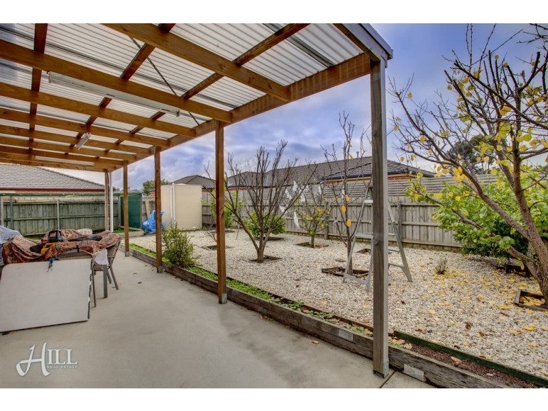 12 Blake Street, Berwick VIC 3806