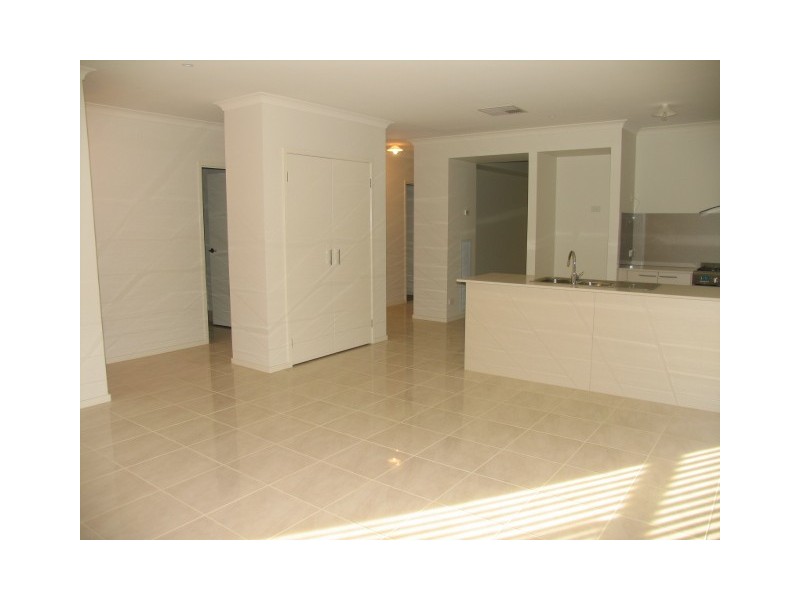 53 Saul Avenue, Berwick VIC 3806