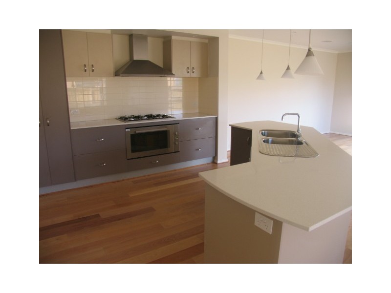 74A Moondarra Drive, Berwick VIC 3806