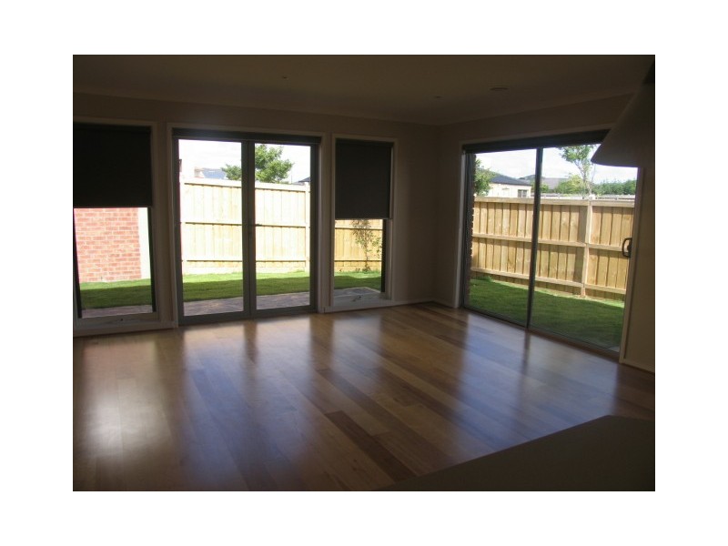 74A Moondarra Drive, Berwick VIC 3806