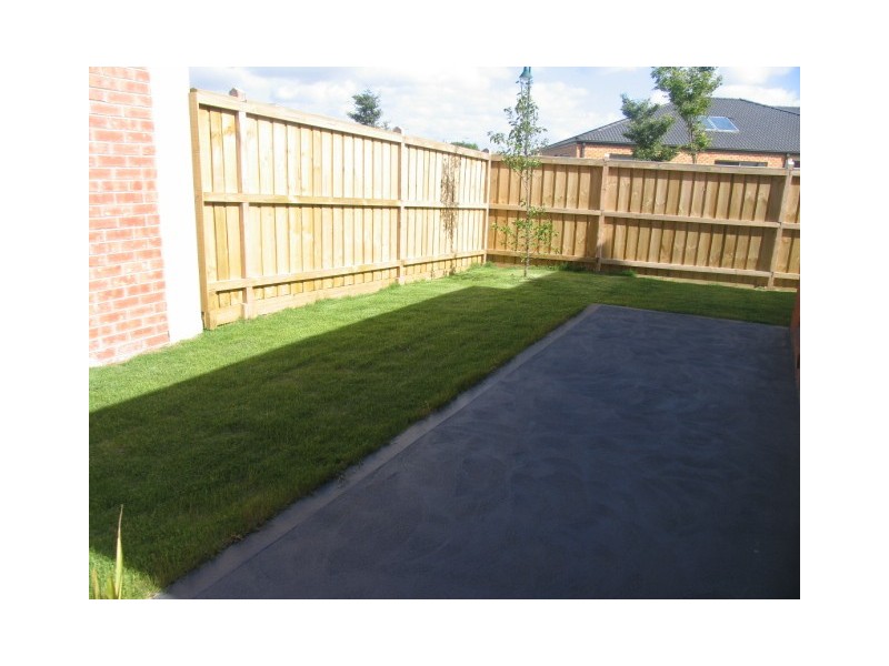 74A Moondarra Drive, Berwick VIC 3806