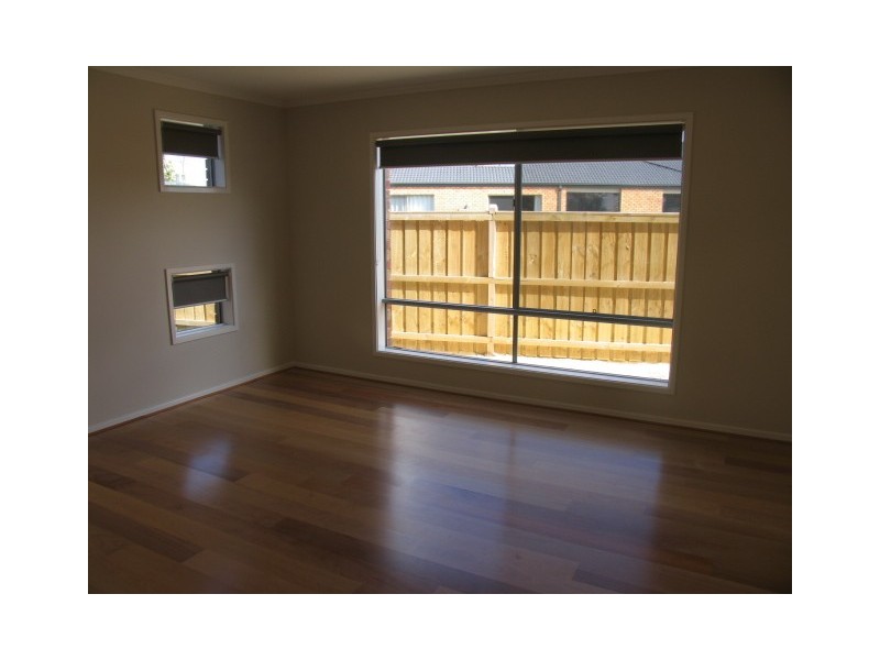 74A Moondarra Drive, Berwick VIC 3806