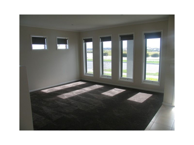 74A Moondarra Drive, Berwick VIC 3806