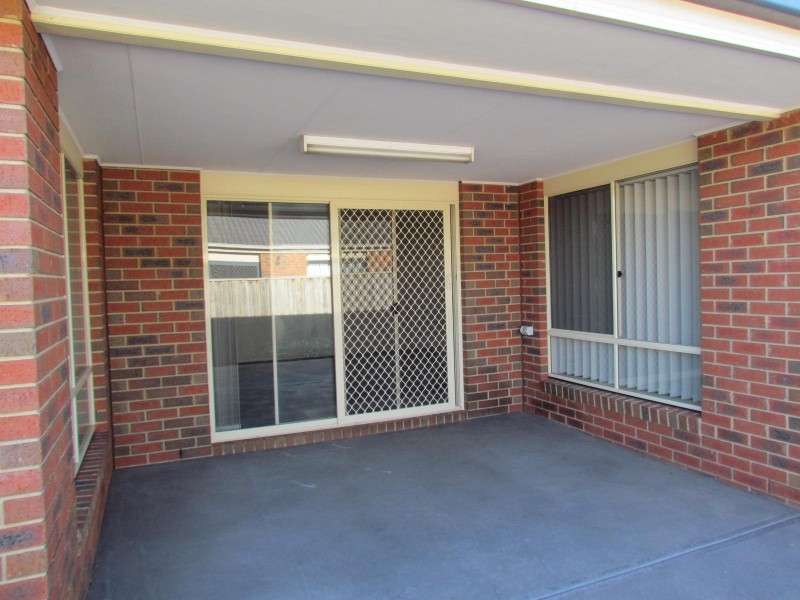11 Norwich Drive, Berwick VIC 3806