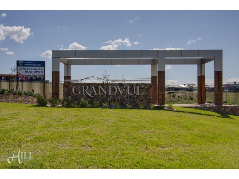 3 (Lot 314) Shakespeare Grove, Officer VIC 3809