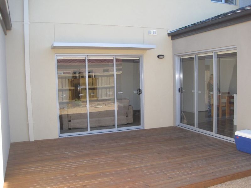 5 Peppermint Row, Officer VIC 3809