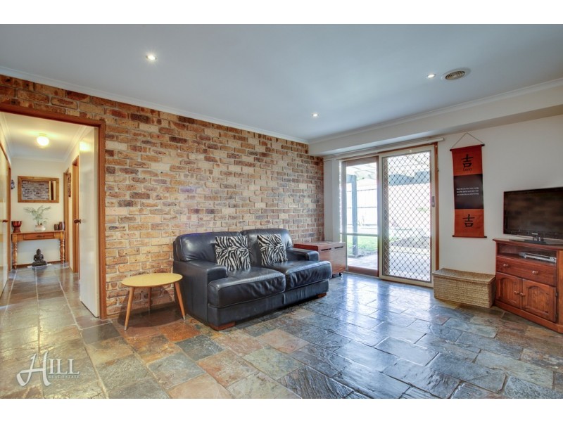 9 Van Court, Narre Warren VIC 3805