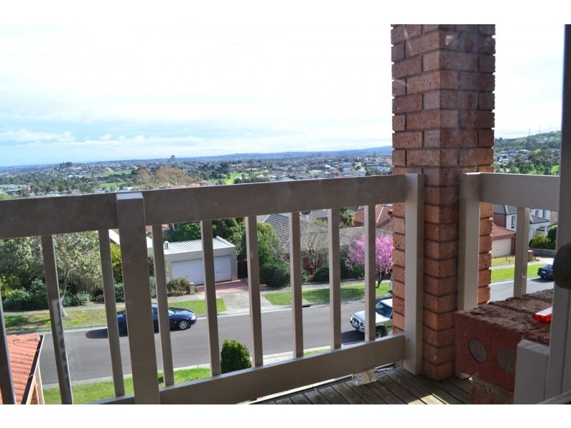 5 Balfour Court, Berwick VIC 3806