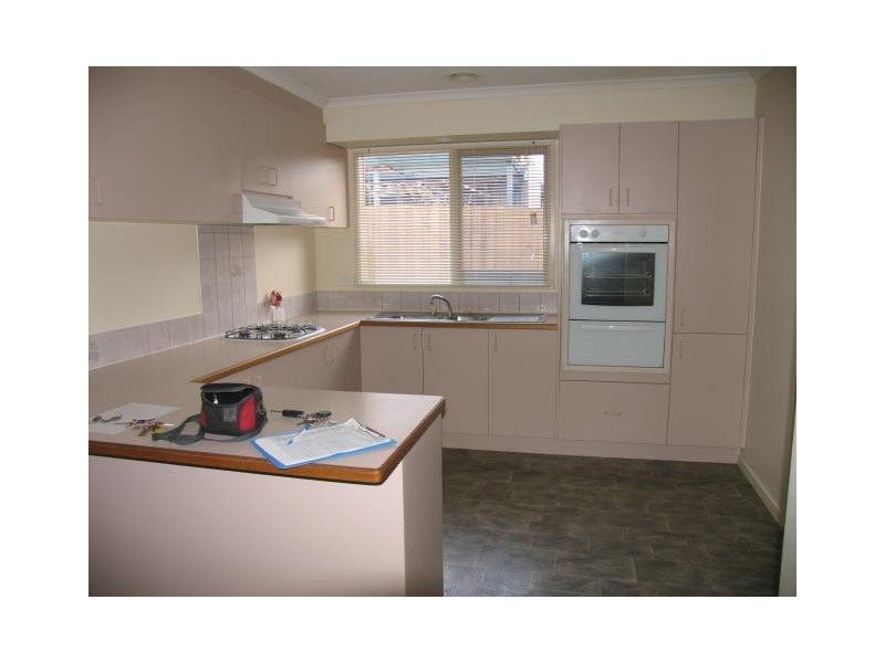 3 Oscar Court, Berwick VIC 3806