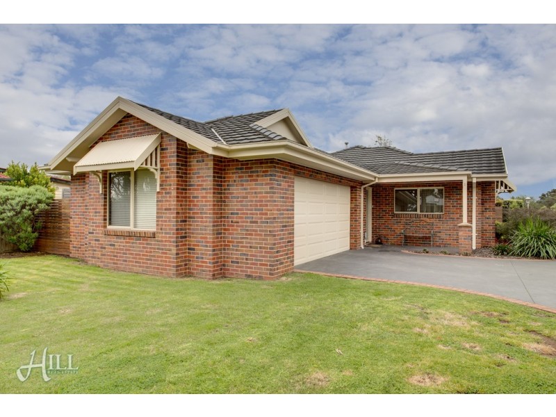 Unit 1/27 Abeckett Road, Bunyip VIC 3815