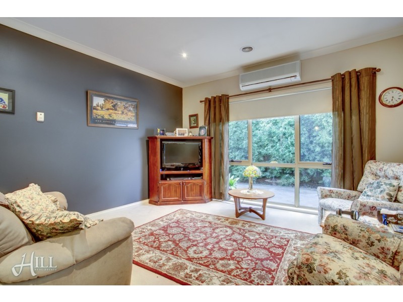 17 Wilona Way, Berwick VIC 3806