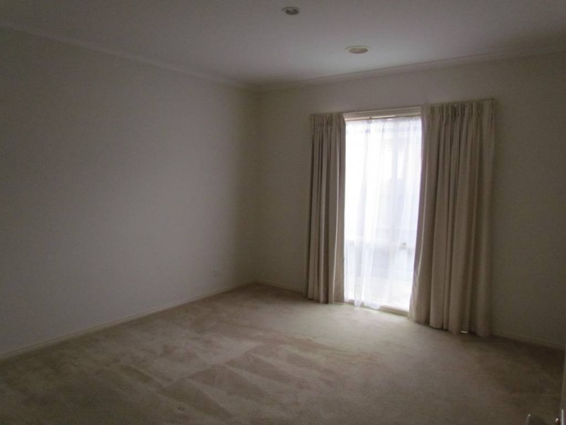 67 The Boulevard, Narre Warren South VIC 3805