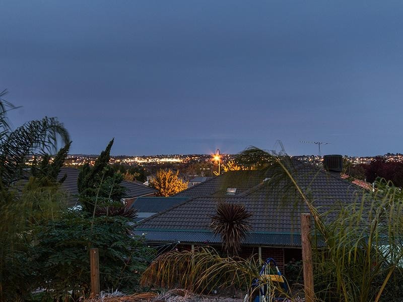 6 Mercy Court, Narre Warren South VIC 3805