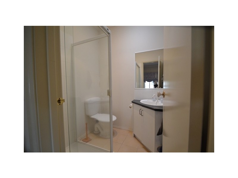 39 Leonard Avenue, Berwick VIC 3806