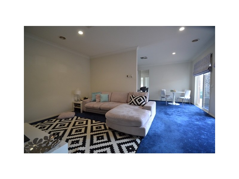 39 Leonard Avenue, Berwick VIC 3806