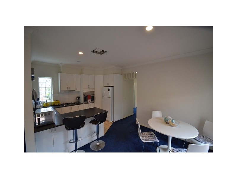 39 Leonard Avenue, Berwick VIC 3806