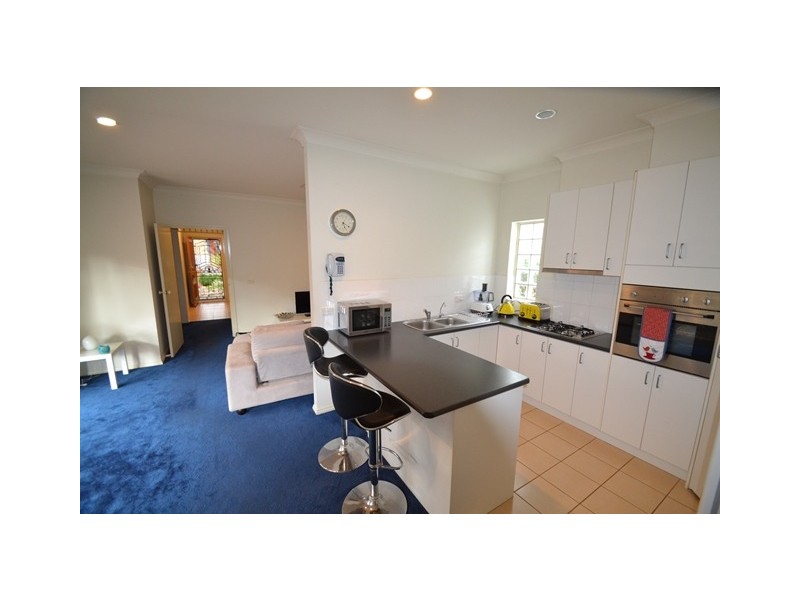 39 Leonard Avenue, Berwick VIC 3806