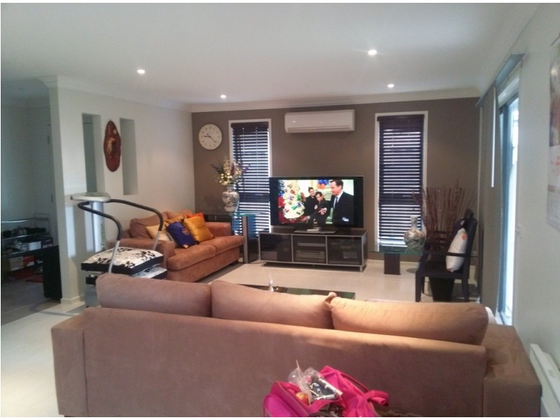 6 Meridian Circuit, Berwick VIC 3806