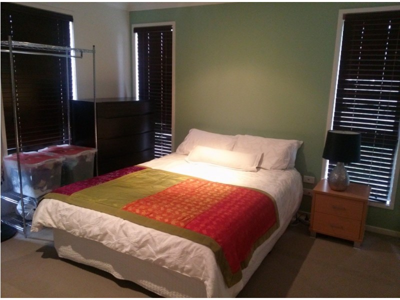 6 Meridian Circuit, Berwick VIC 3806