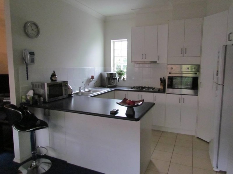 39 Leonard Avenue, Berwick VIC 3806