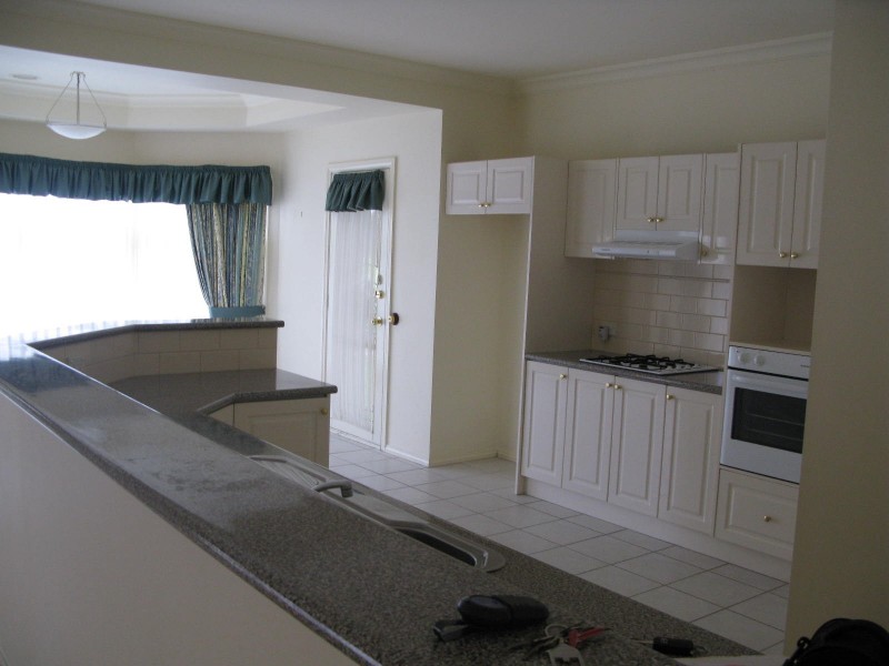 11 Terrace Gardens, Narre Warren South VIC 3805