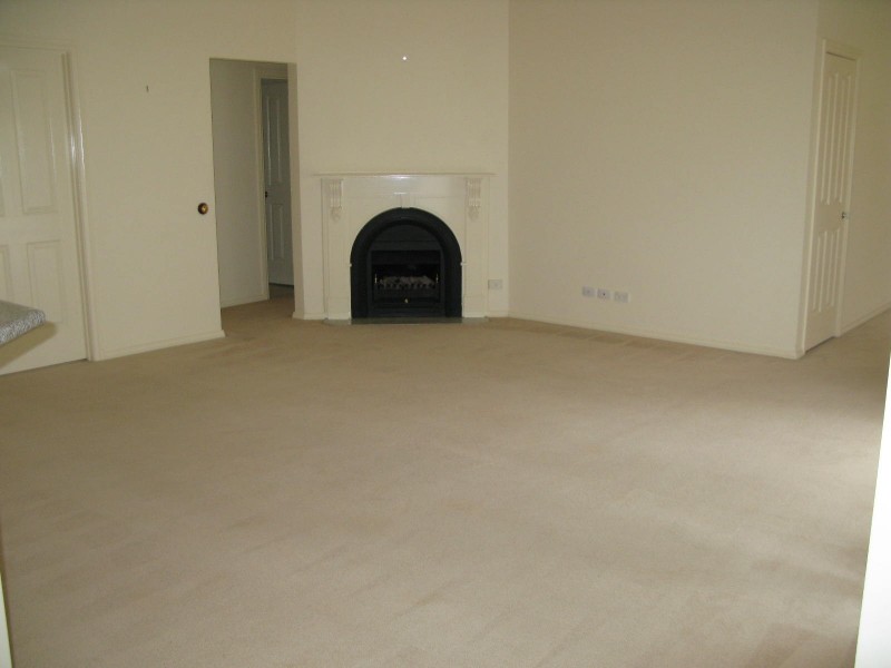 11 Terrace Gardens, Narre Warren South VIC 3805