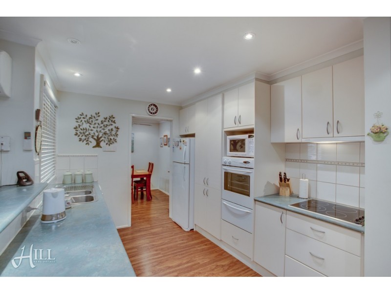 6 Lilian Court, Hampton Park VIC 3976