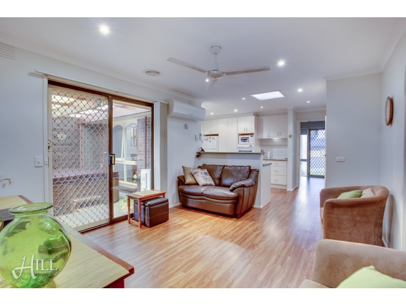 6 Lilian Court, Hampton Park VIC 3976